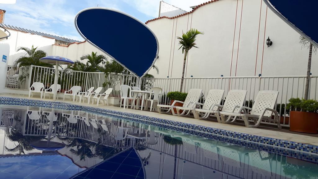 Hotel Zamba Girardot Eksteriør bilde