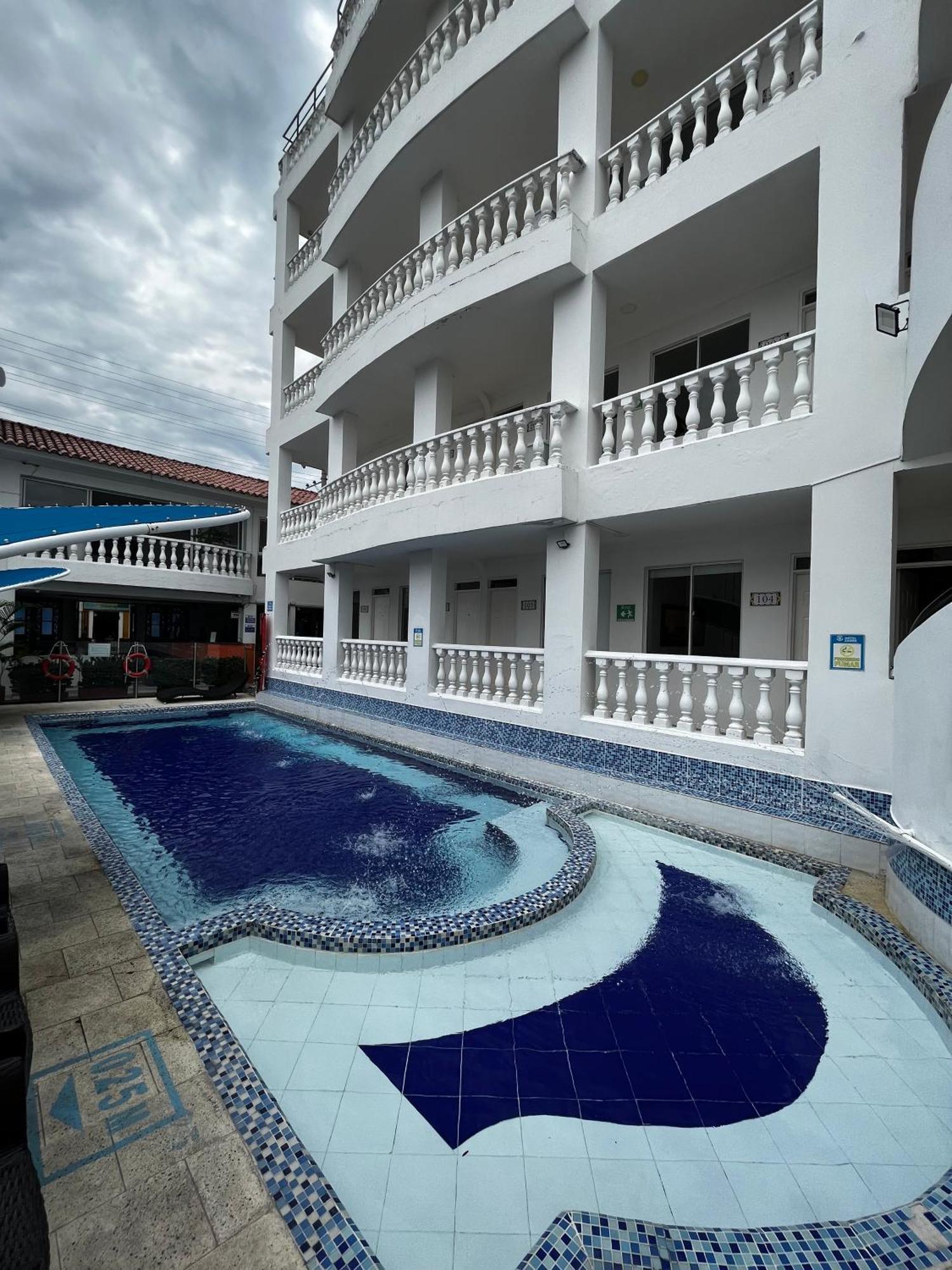 Hotel Zamba Girardot Eksteriør bilde
