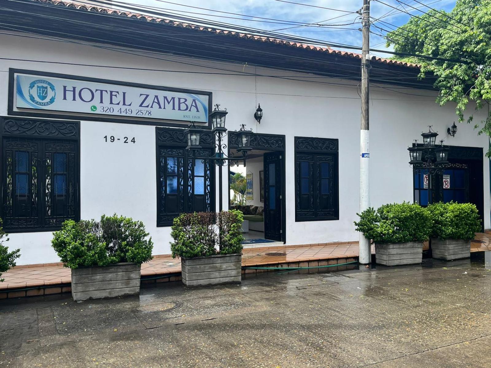 Hotel Zamba Girardot Eksteriør bilde