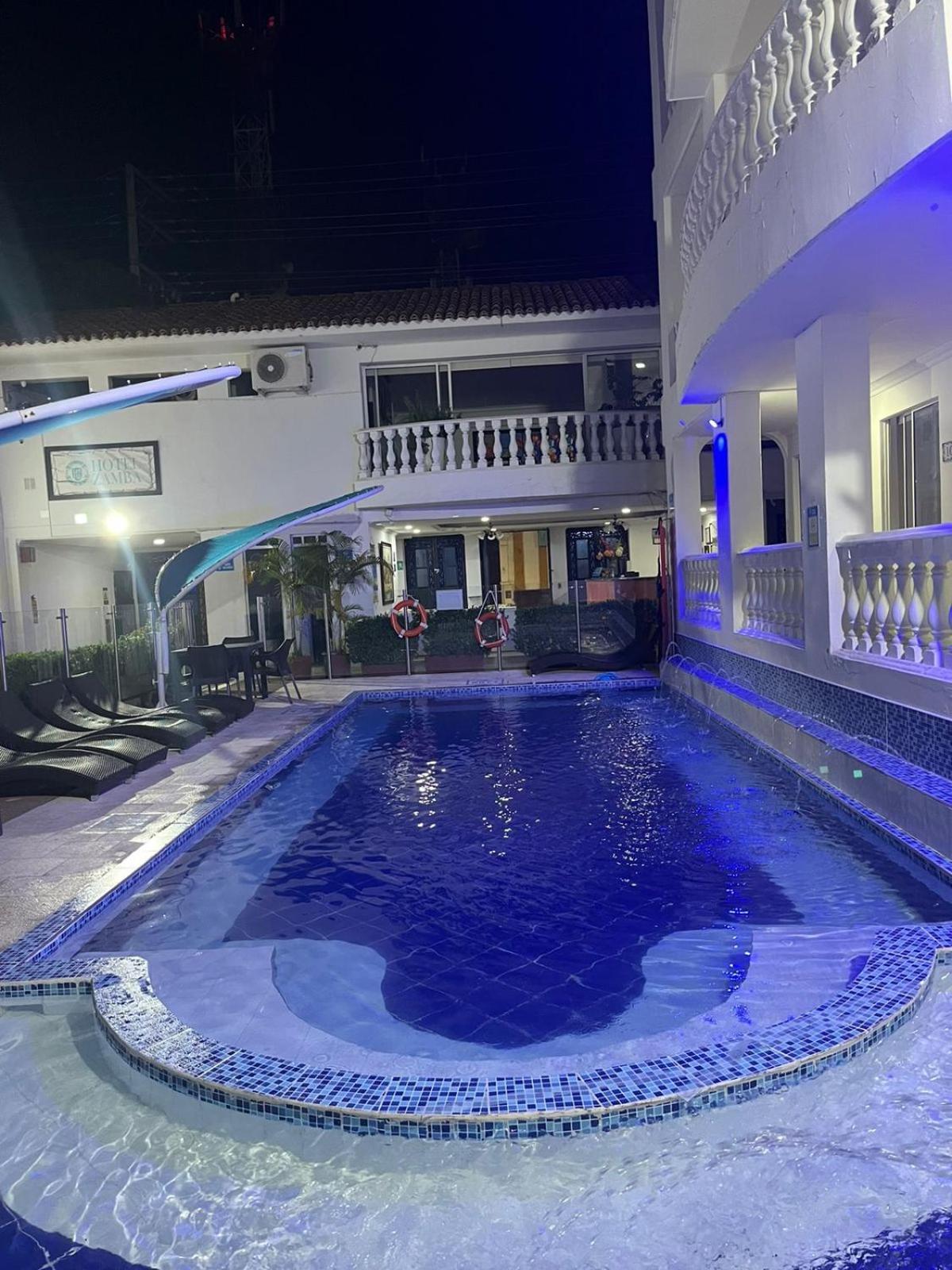 Hotel Zamba Girardot Eksteriør bilde