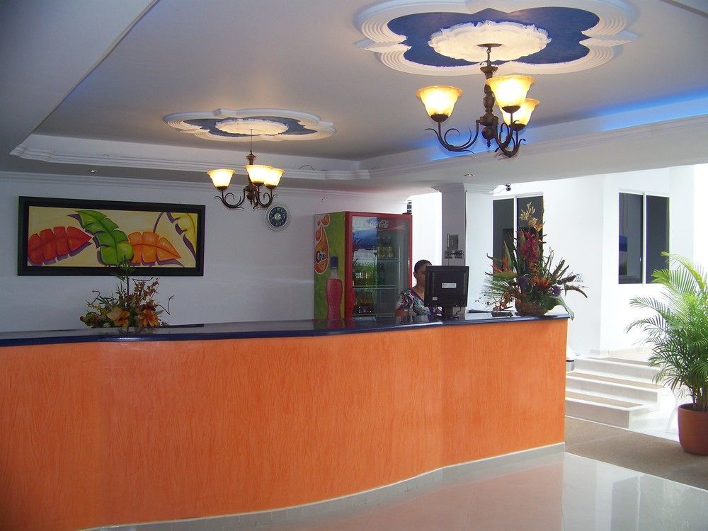 Hotel Zamba Girardot Eksteriør bilde